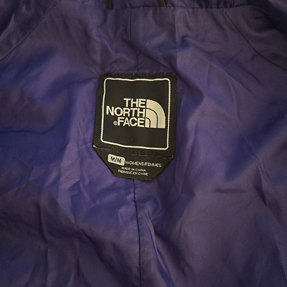 North face rain jacket - Picture 3 of 5